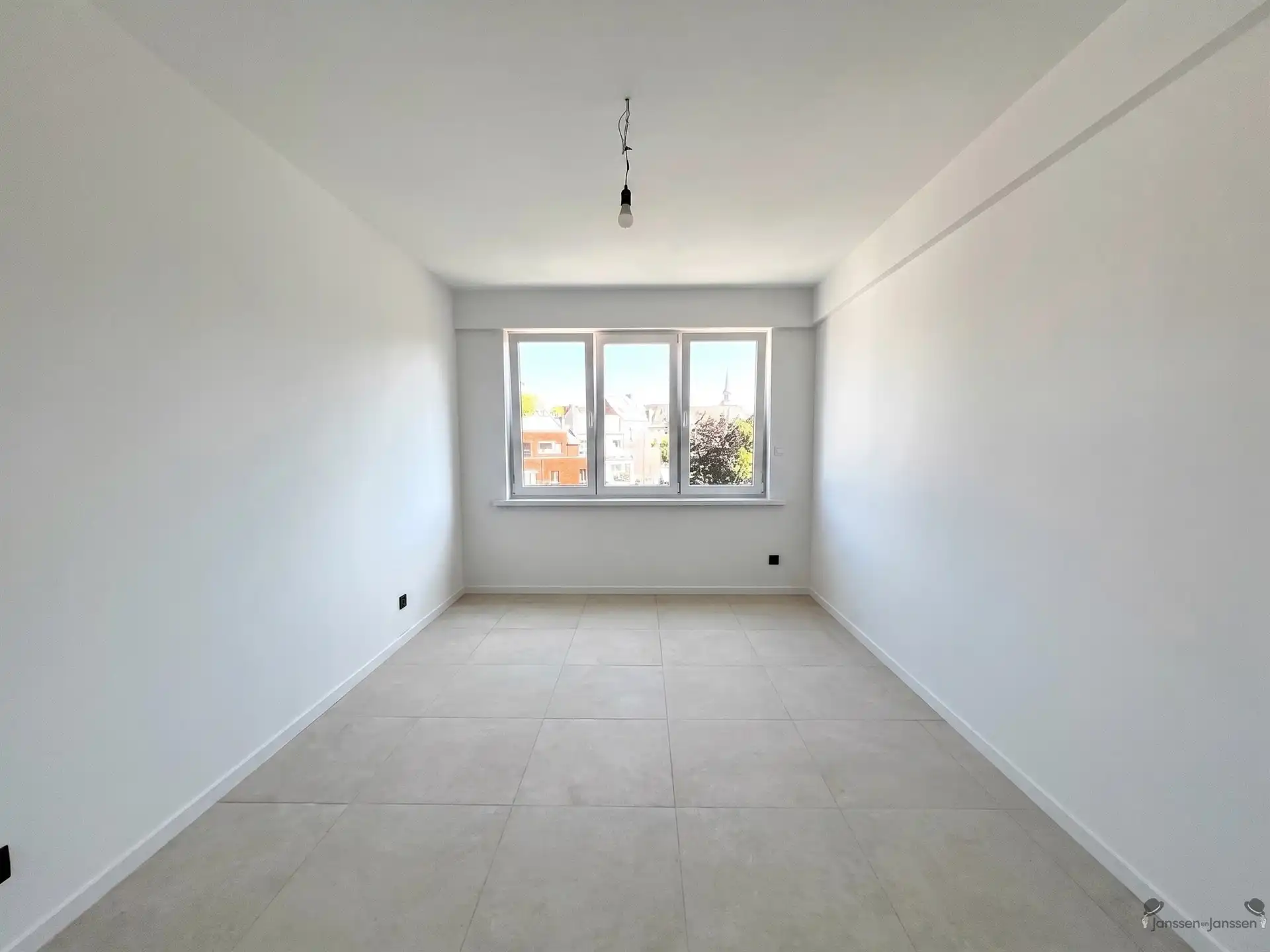 Ruim 2 slpk appartement in centrum foto 11