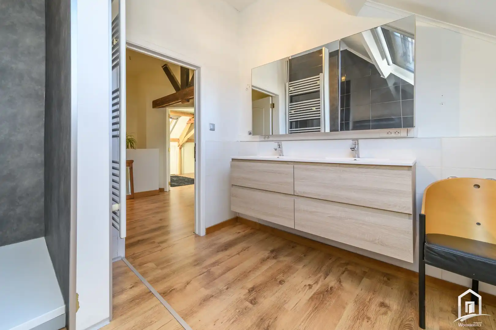 Ruim en instapklaar appartement met 3 slaapkamers nabij centrum Aalst foto 14