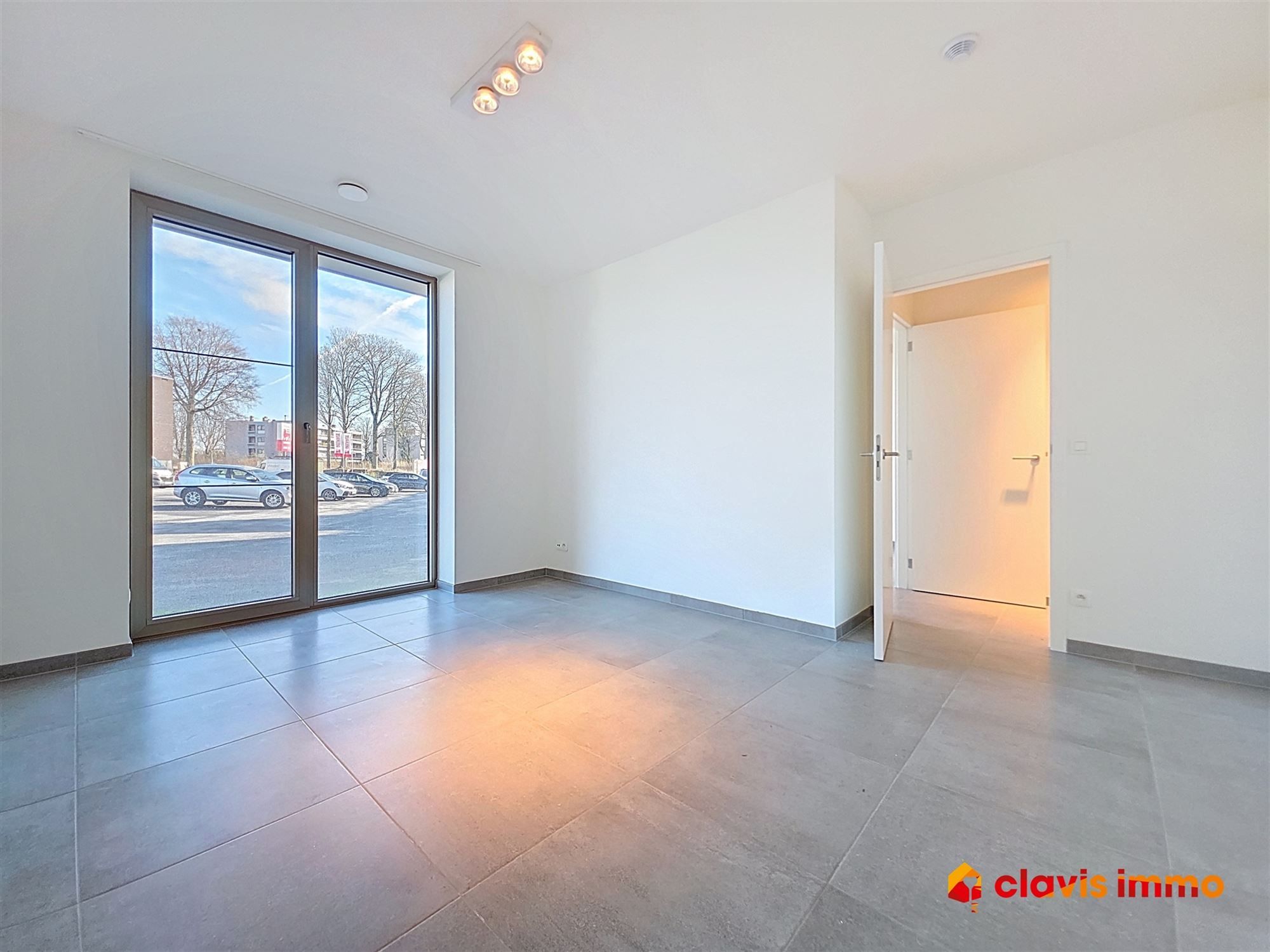 NIEUWBOUWAPPARTEMENT MET TERRAS & PARKING foto 10