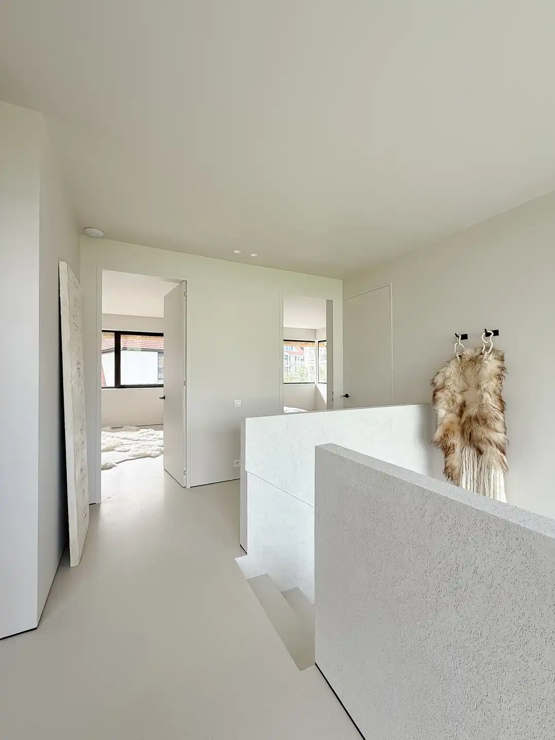 Nieuwbouwvilla met zonovergoten tuin en zwembad -Duinenwater foto 29