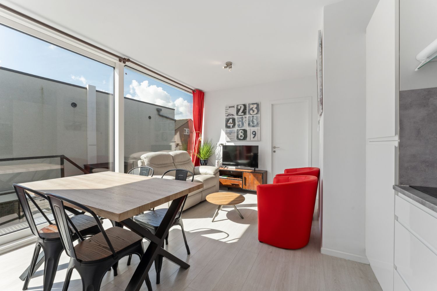 Vakantiewoning op boogscheut van het strand van Bredene foto 2