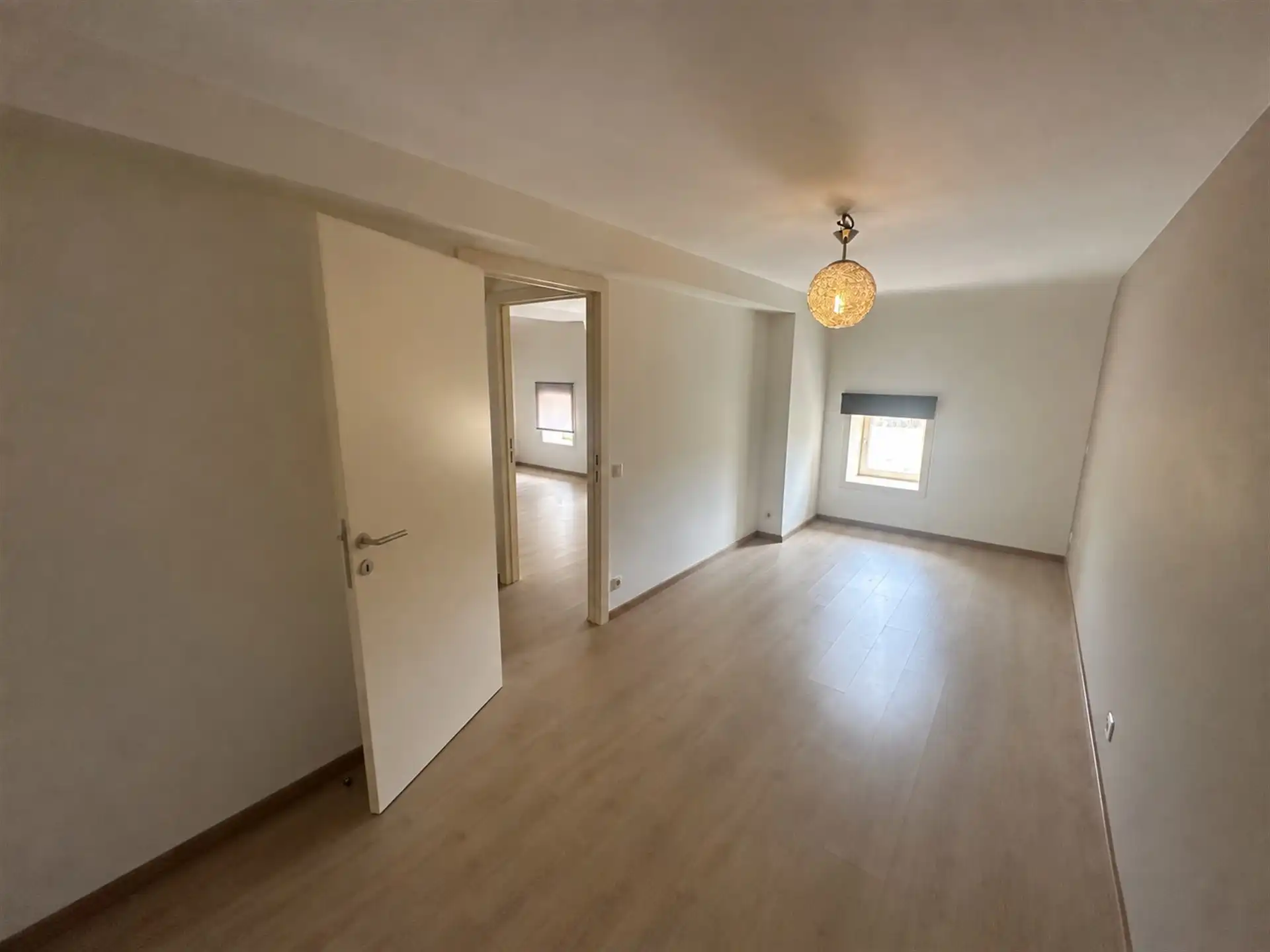 Gezinswoning met 3 slaapkamers en garage foto 11