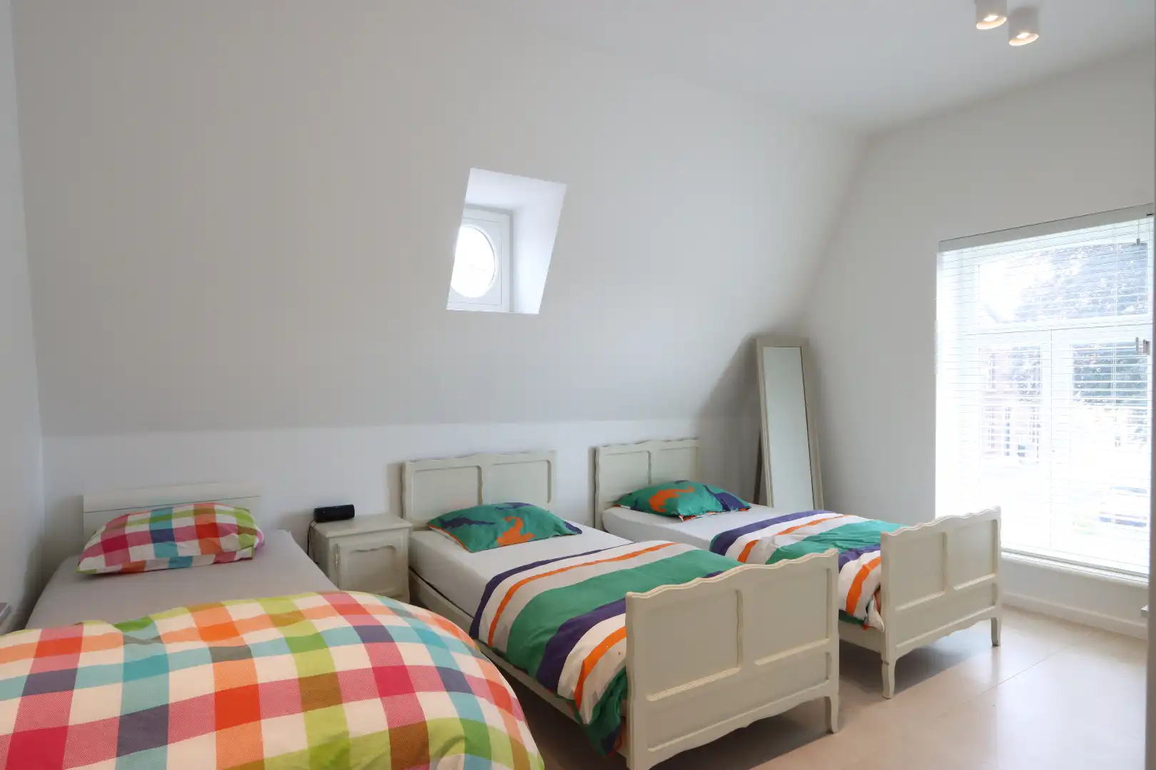 Unieke gerenoveerde teutenwoning (tweewoonst) foto 18