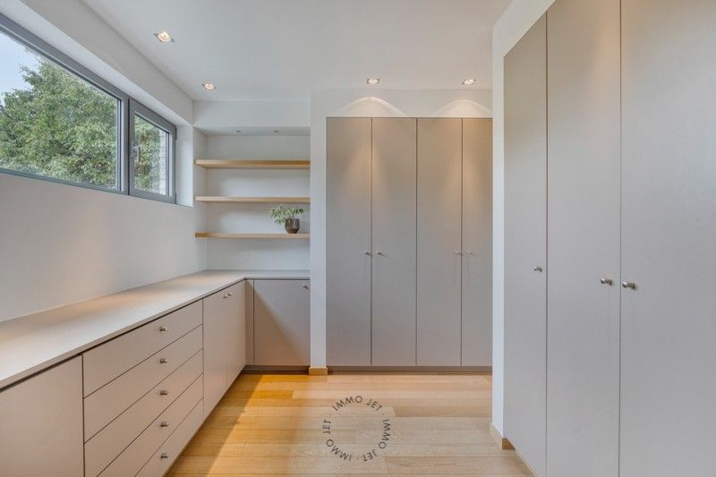 Exclusieve villa met zwembad in rustige wijk nabij het centrum van Beveren foto 16