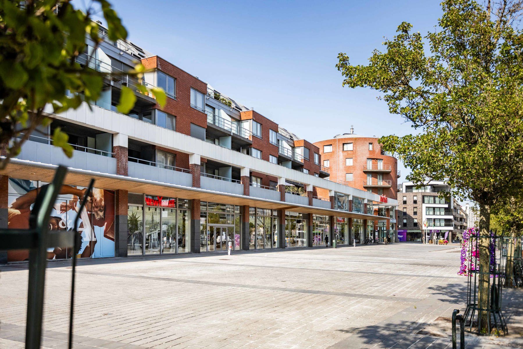 Appartement met staanplaats en garagebox in centrum Ninove foto 21
