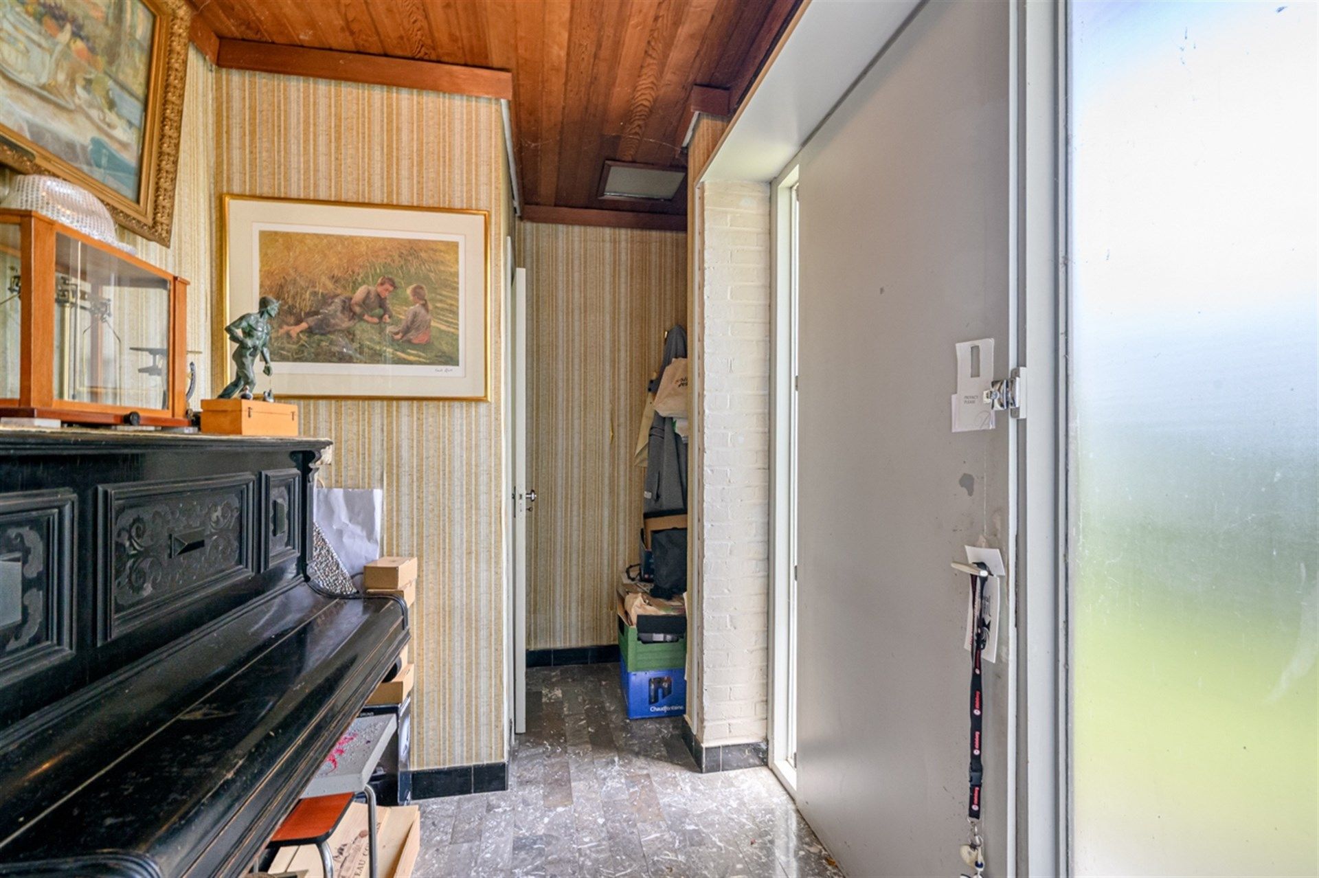Te renoveren woning met veel potentieel op perceel van 1443m² foto 18