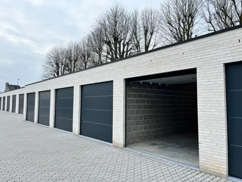 1 slaapkamer appartemnt met groot terras en garage foto 22