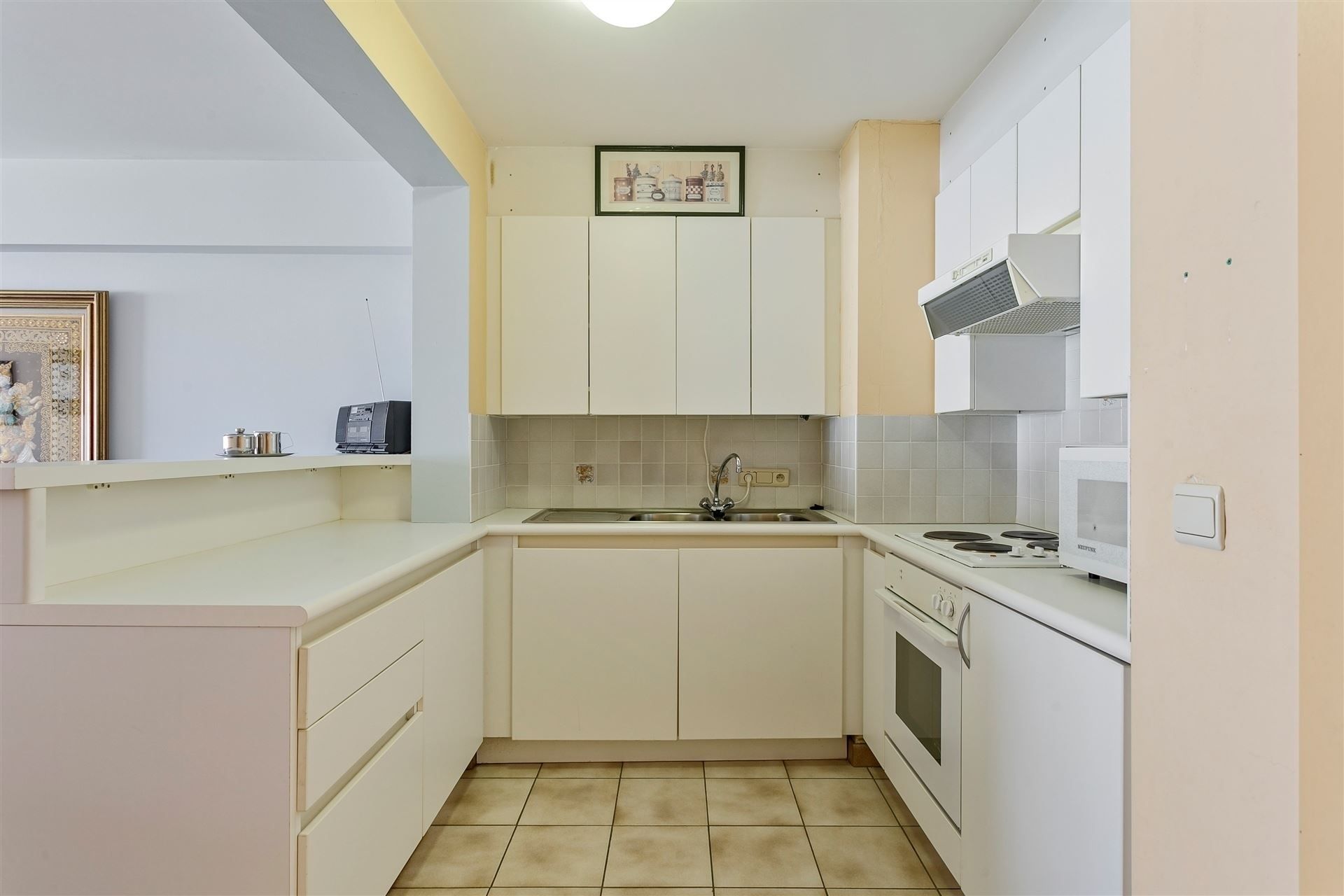 VERZORGD GEMEUBELD APPARTEMENT foto 11