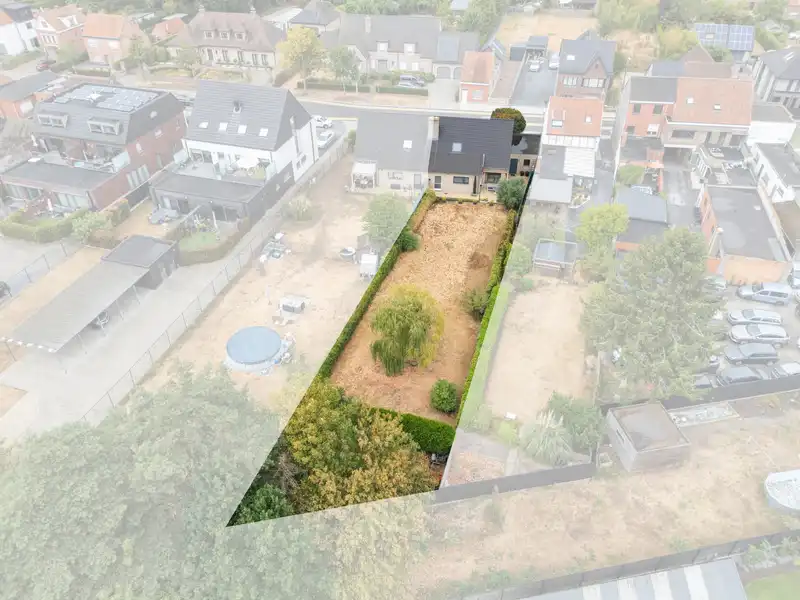 Instapklare gezinswoning op prachtig perceel van 800 m² foto 15