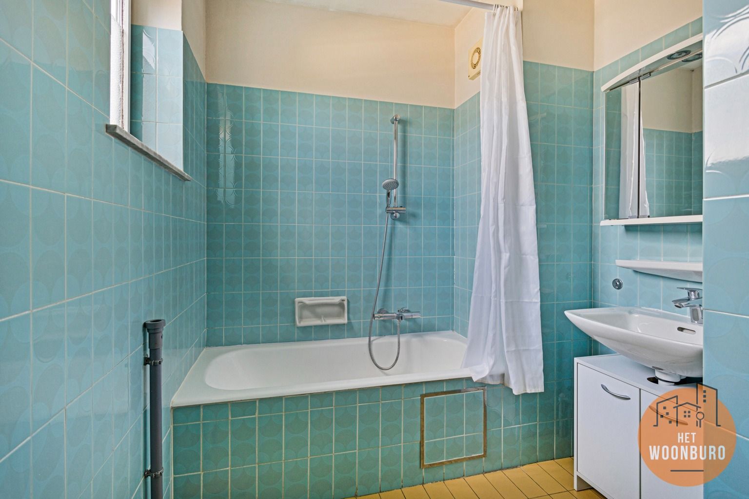 Goed gelegen appt met één slaapkamer, terras en kelder foto 9