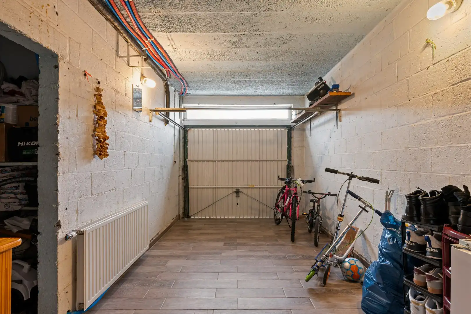 Instapklare woning met 4 slaapkamers, zonnige tuin en garage met oprit in Dadizele foto 17