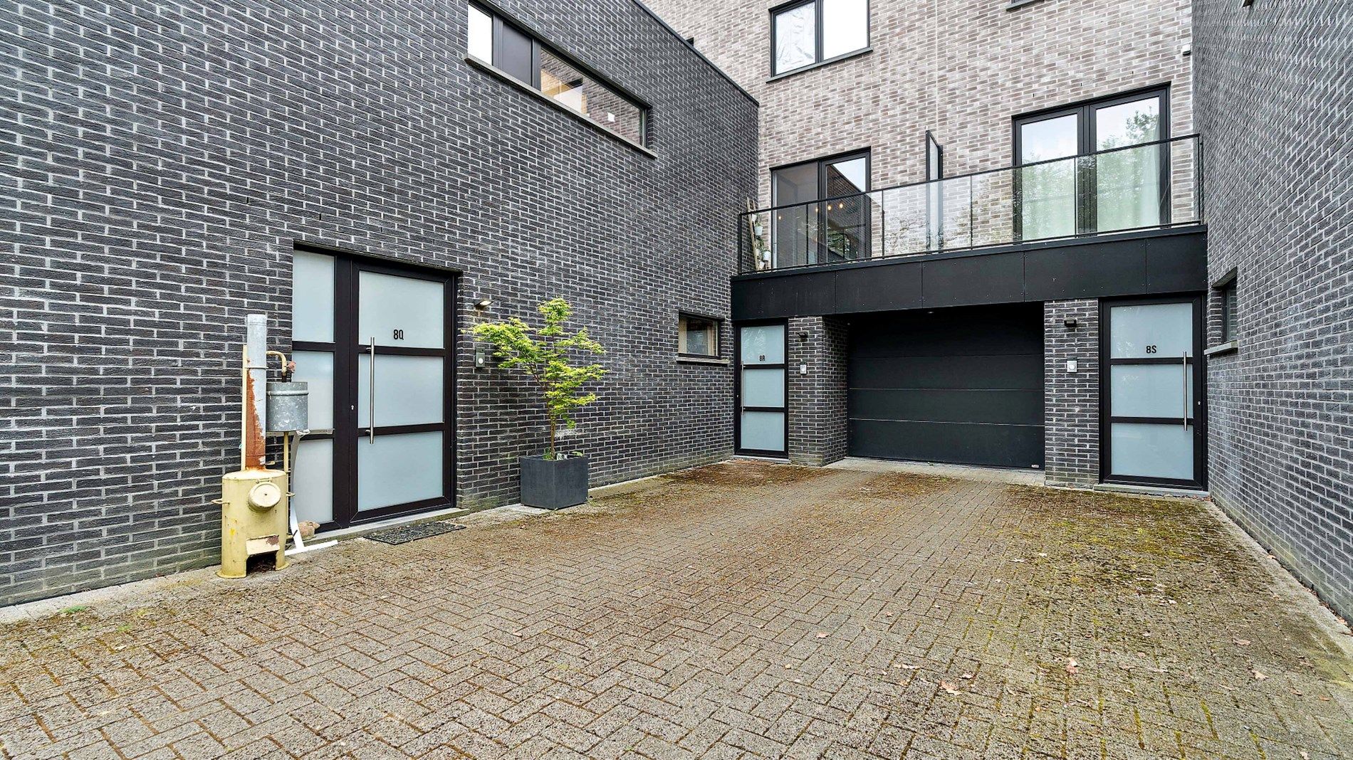 WINKSELE - recente woning in rustige verkaveling foto 2