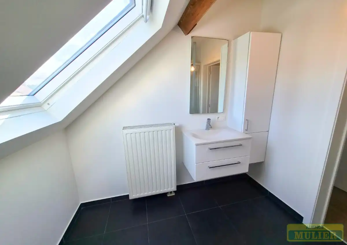 MODERN APPARTEMENT AAN DE ZONNEKANT TE KOOP IN DE PANNE foto 14