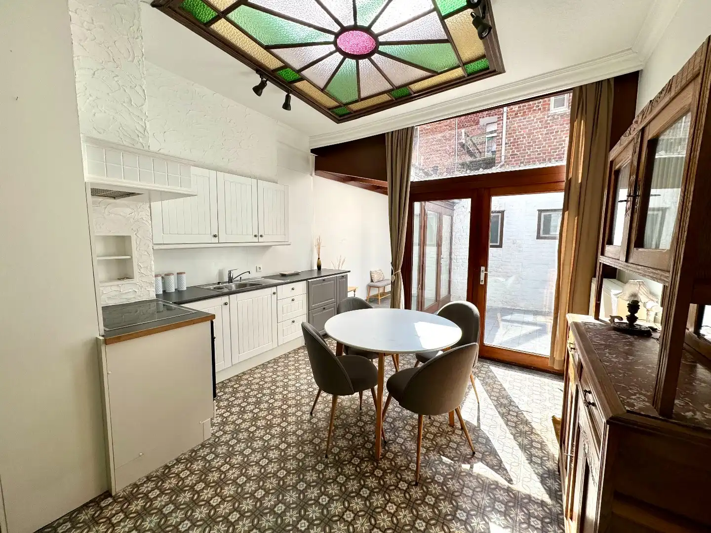 INSTAPKLARE WONING MET 5 SLPKS, 2 BADKAMERS EN TERRAS foto 7