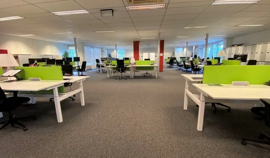 Burelen te huur in kantorencomplex Portalis aan E40 in Gent foto 5