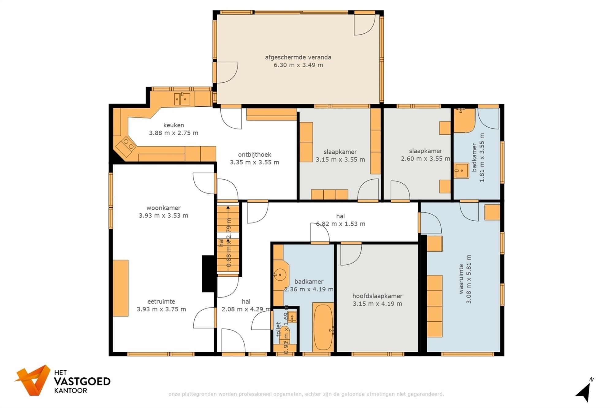 ZEER RUIME EN RECENT GERENOVEERDE WONING OP EEN PERCEEL VAN 2367m² UITGERUST MET EEN VERGUNDE PAARDENSTAL EN ACHTERLIGGENDE WEIDE foto 34