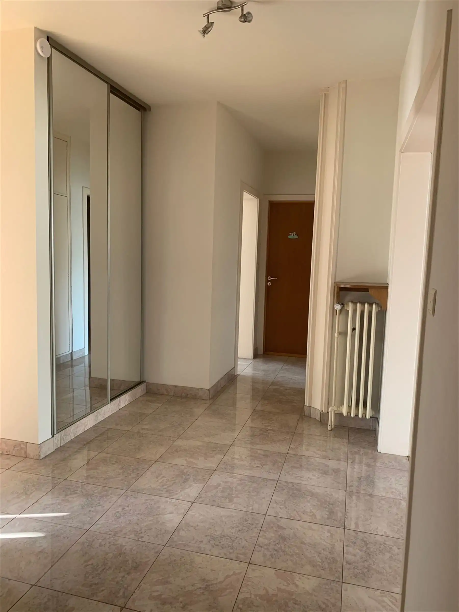 Residentieel gelegen, ruim en praktisch appartement foto 5