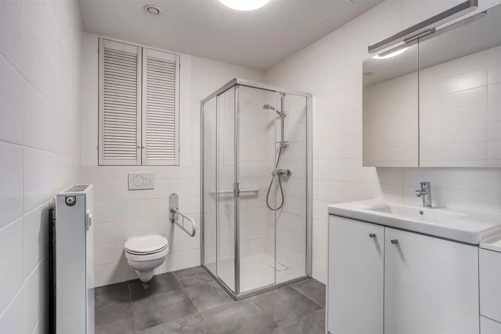 Moderne en ruime assistentie appartement (2 slaapkamers) te Halle foto 13