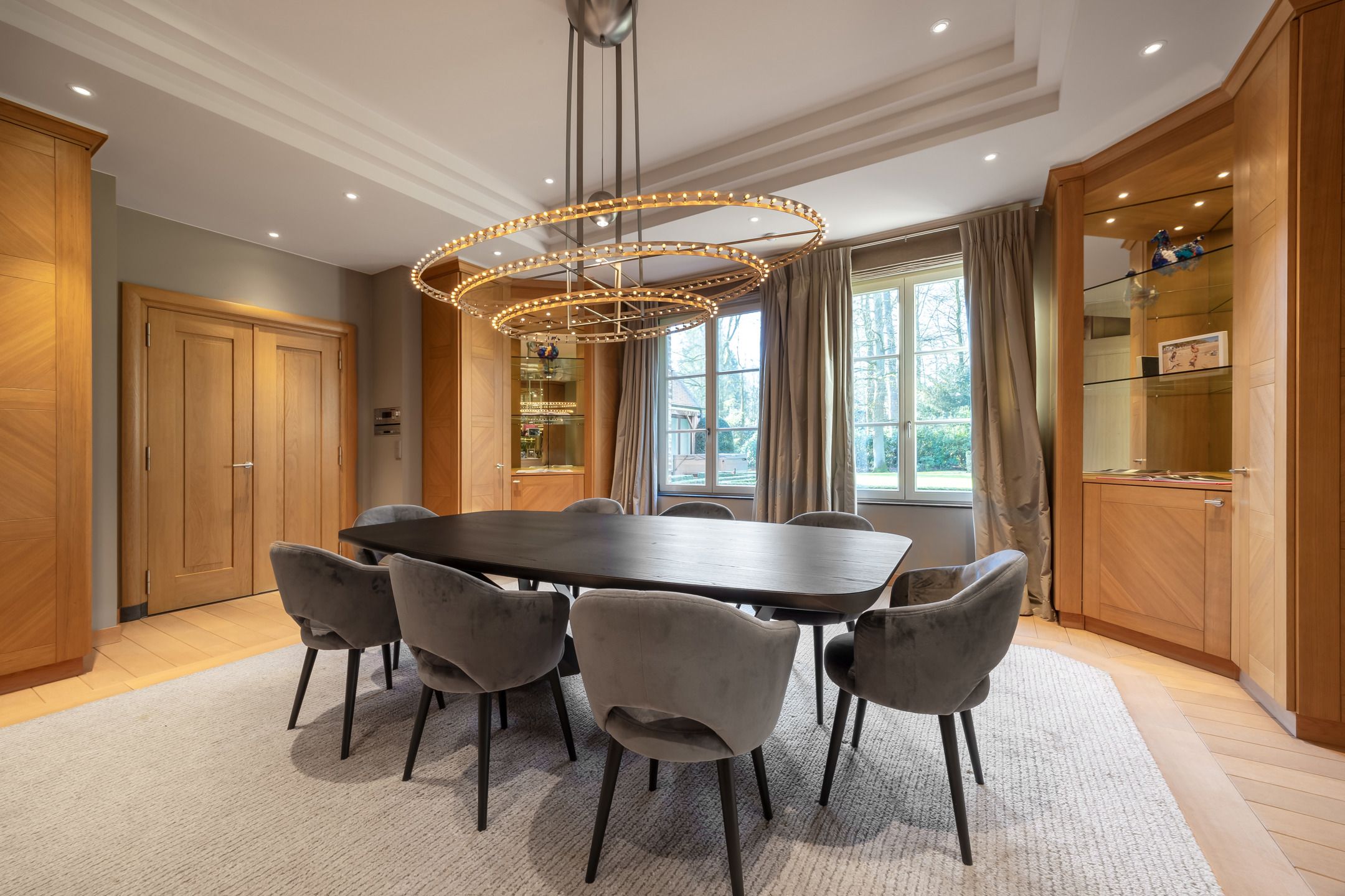 Exclusieve kasteelhoeve met zwembad op 2,7 ha grond, grenzend aan natuurgebied foto 14