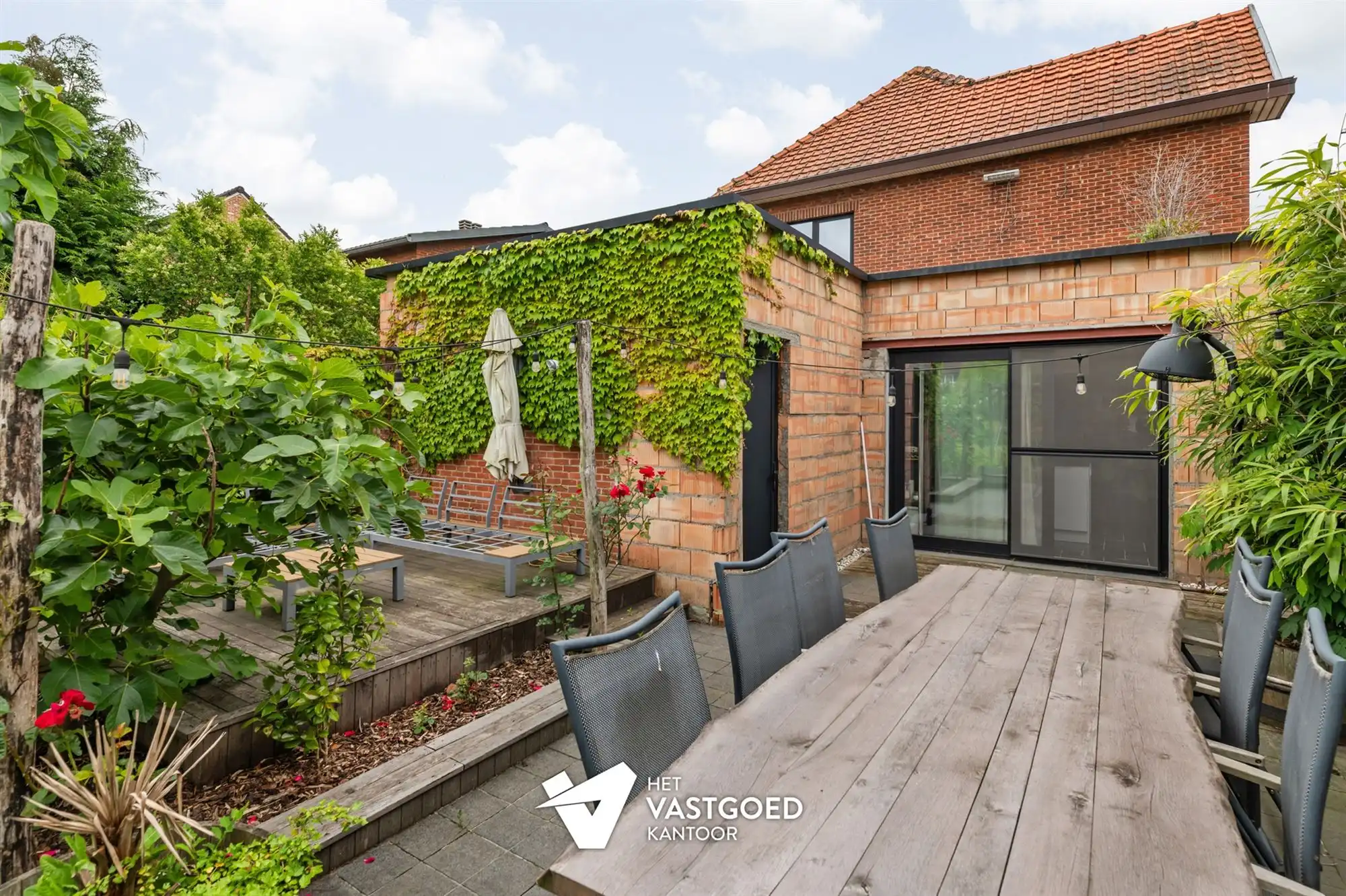 STIJLVOLLE GERENOVEERDE WONING GELEGEN OP EEN MOOI UITGESTREKT PERCEEL VAN 11A 64CA TE BEVERLO foto 23