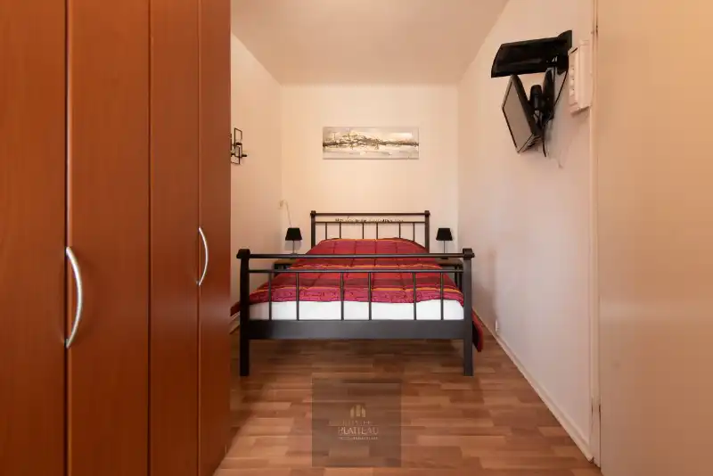 Zongericht appartement met één slaapkamer en slaaphoek. foto 27