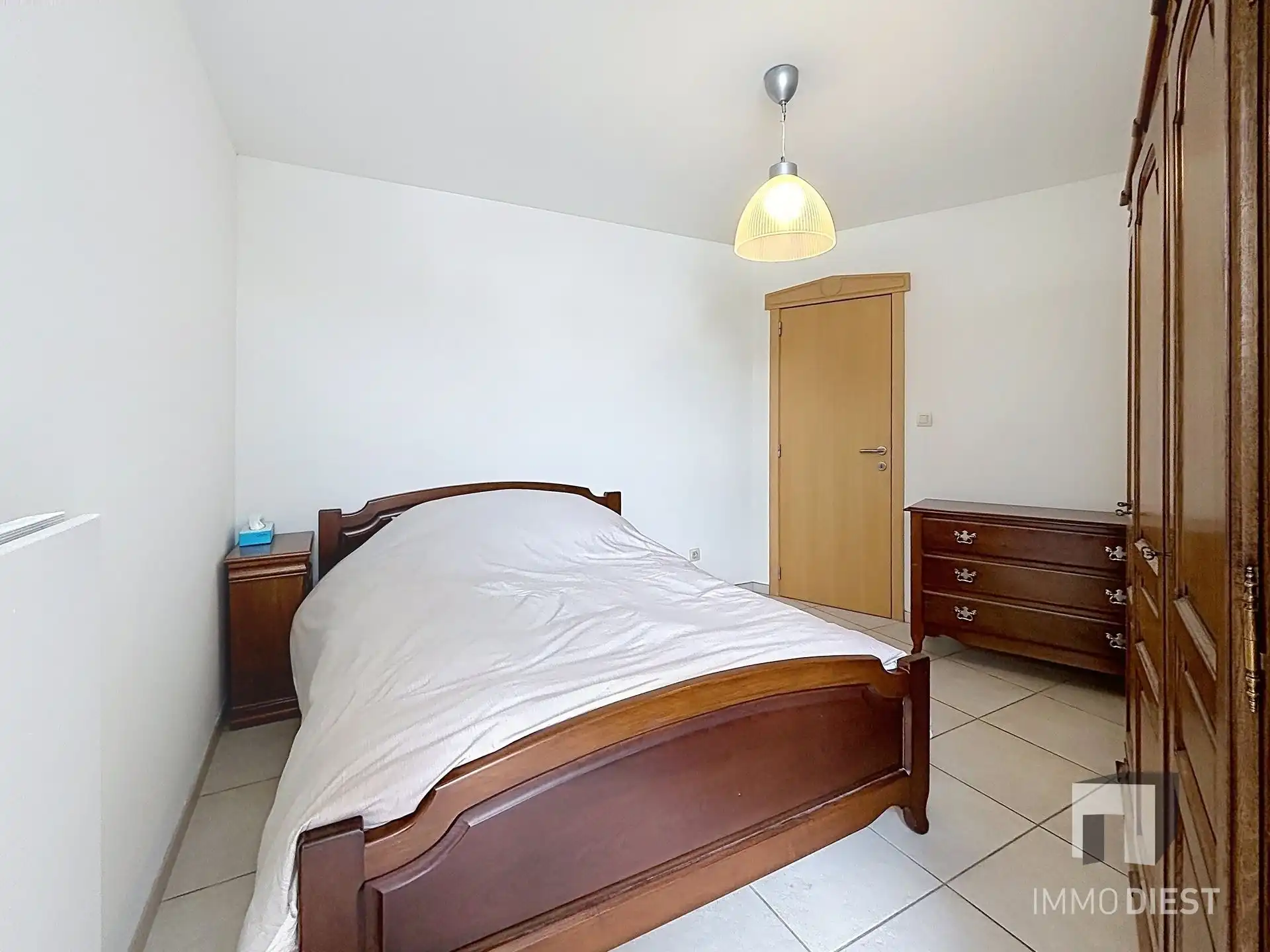 Ruimtelijk duplexappartement met karakter, badend in licht op gunstige ligging in het hart van Zichem. foto 30