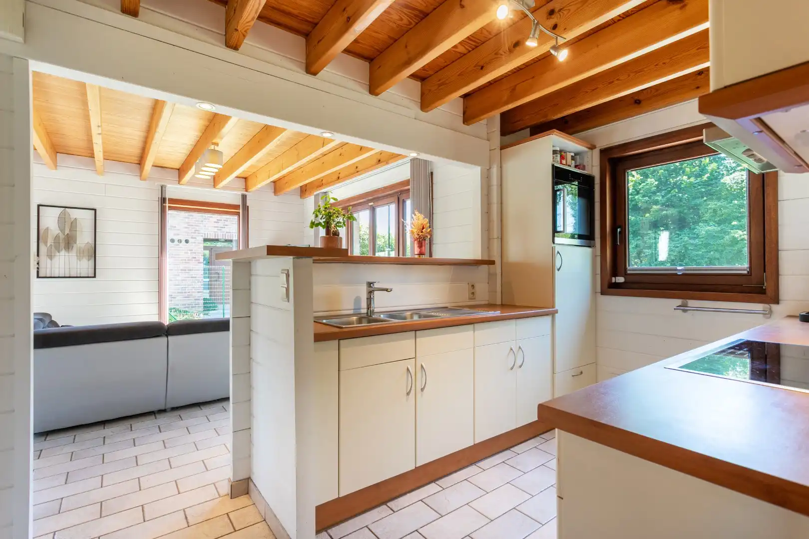 Verzorgde 4-gevelwoning met 2 slpk en garage te Halle op 6a74ca foto 6