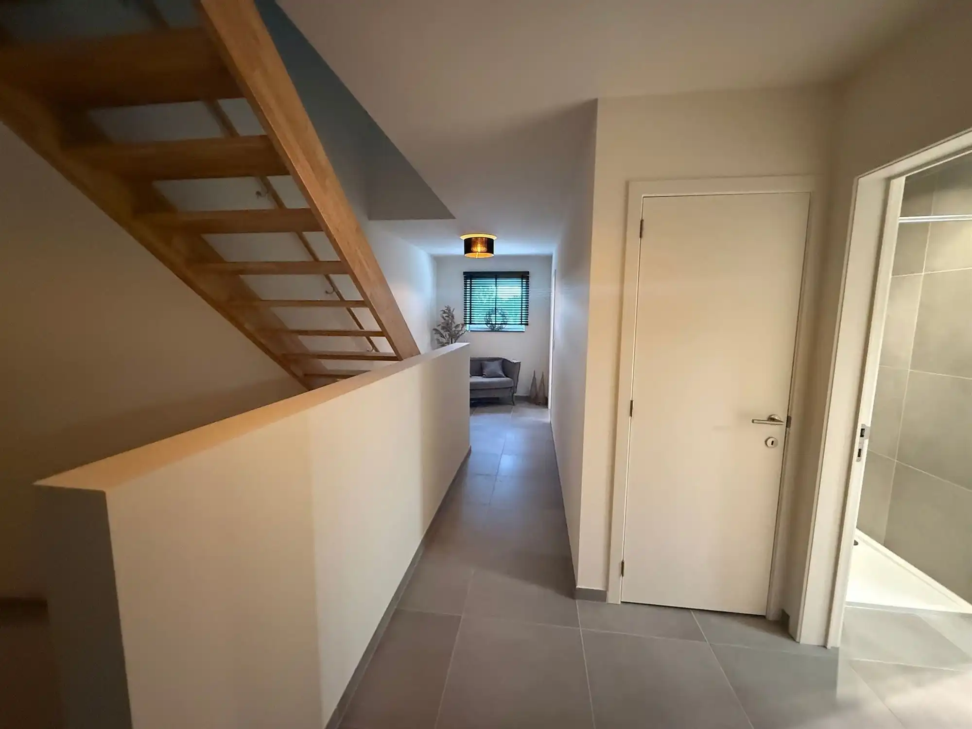 BEN nieuwbouwwoning met tuin, carport en bergzolder foto 11