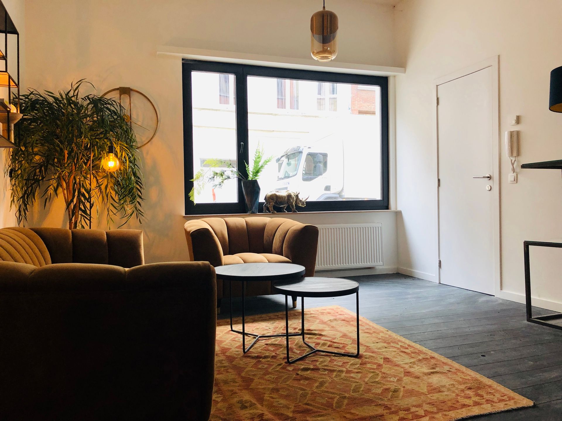 stabiel verhuurde opbrengsteigendom met 3 appartementen foto 4
