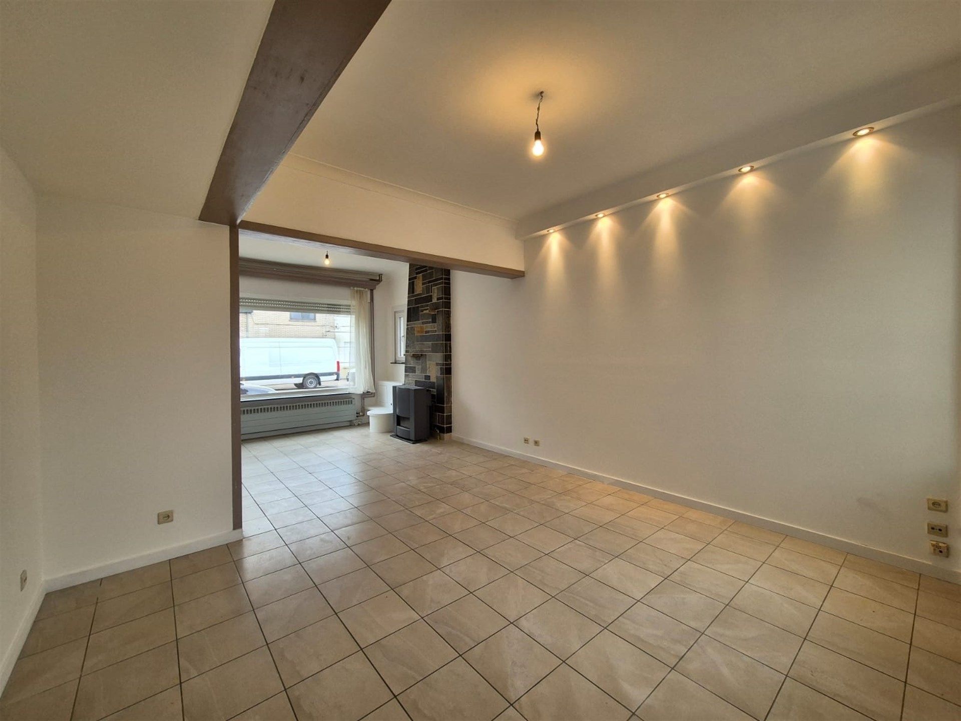 Gunstig gelegen opgeknapte woning.  foto 4