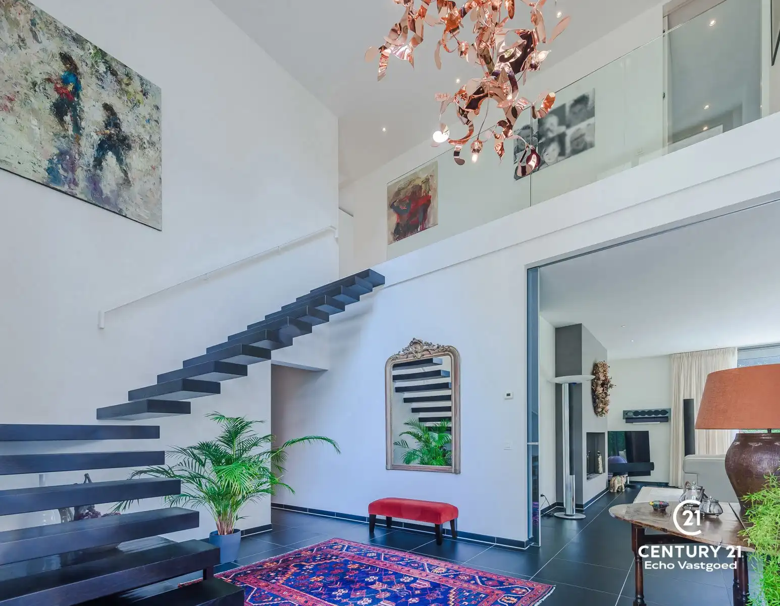 Exclusieve onderhouden architectenvilla in villawijk De Lint foto 4