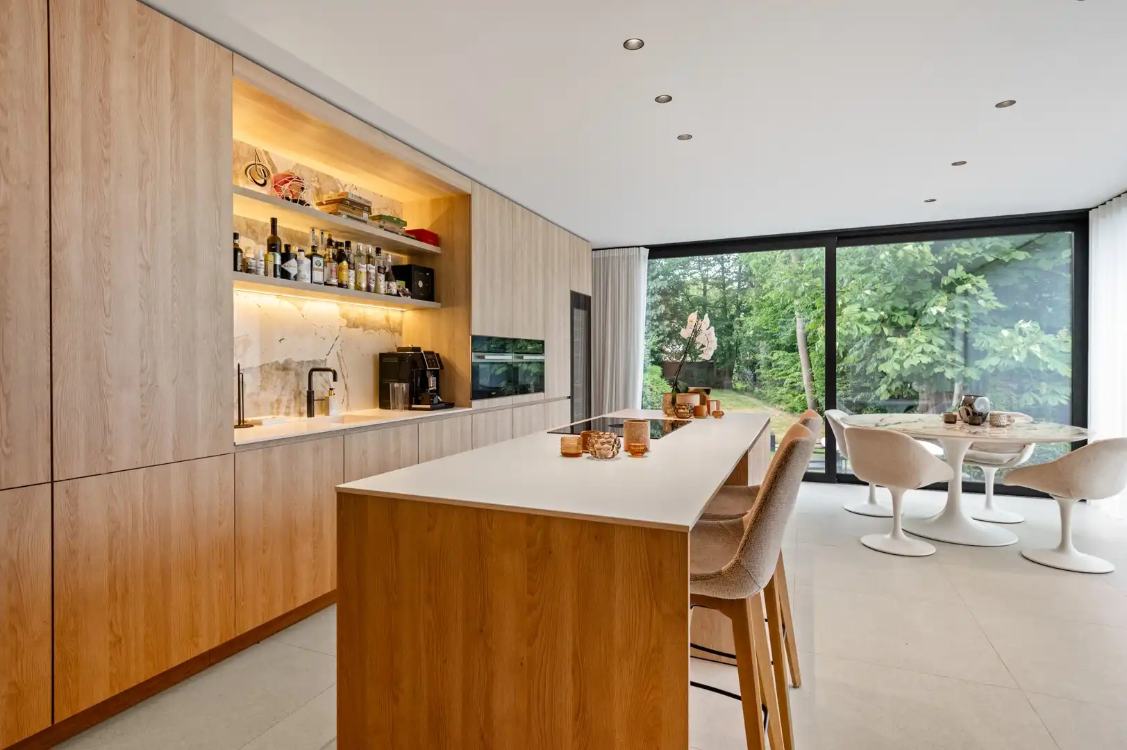 STIJLVOL GERENOVEERDE HOB MET KARAKTER foto 2