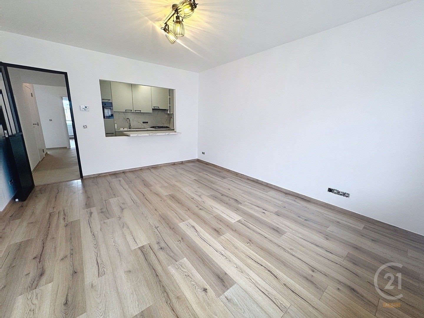 Instapklaar gerenoveerd appartement op toplocatie in Westende-Bad foto 3