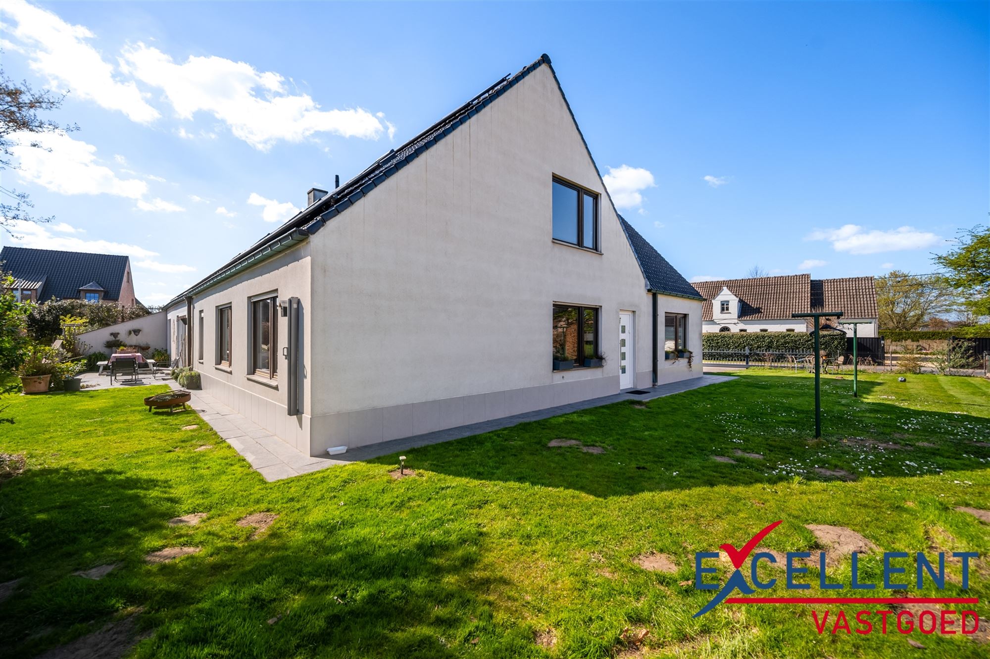 Ruime villa met mooie tuin te Astene foto 7