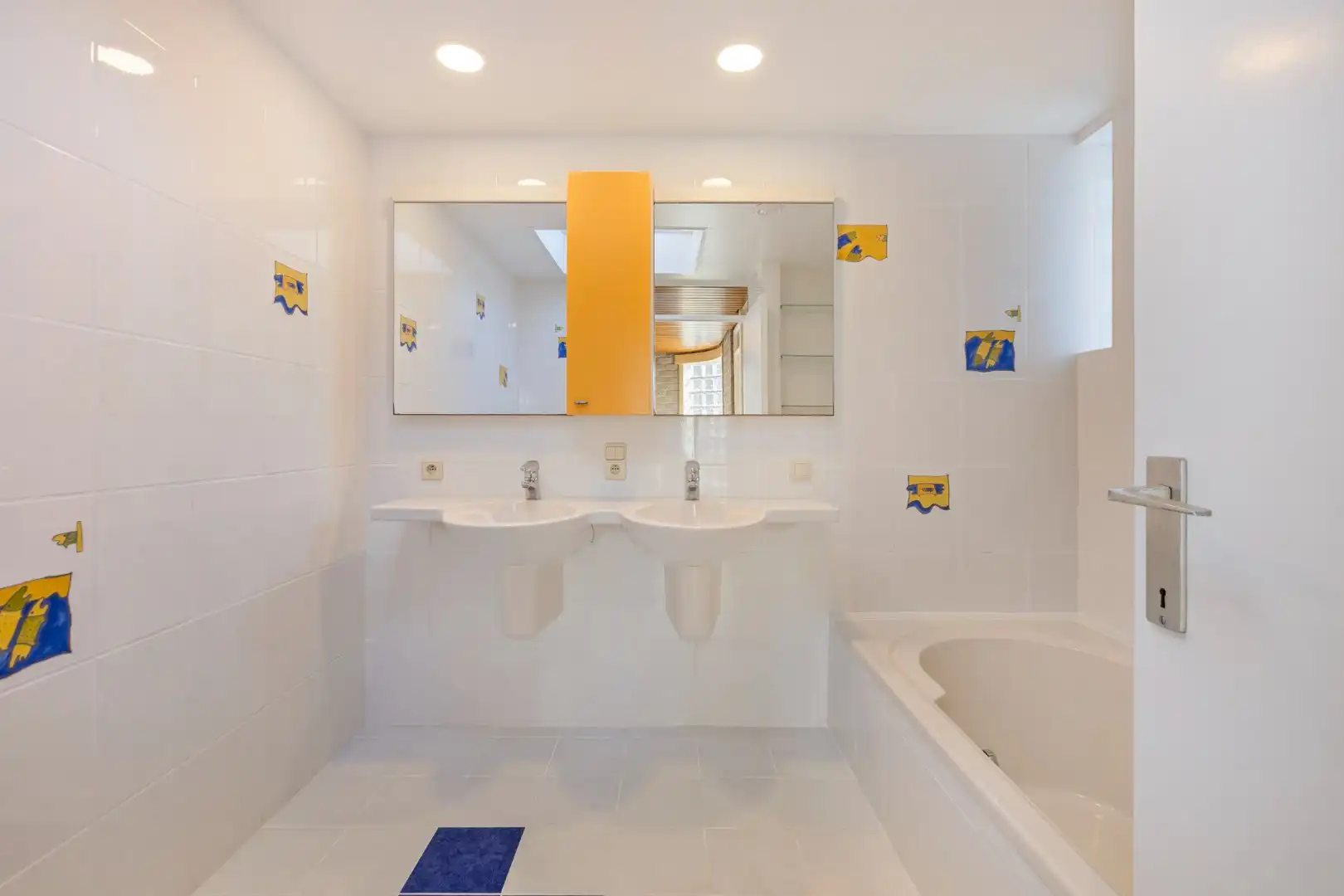 Instapklare woning met 3 SLPKS en leuke tuin in Mol - Ginderbuiten !  foto 17