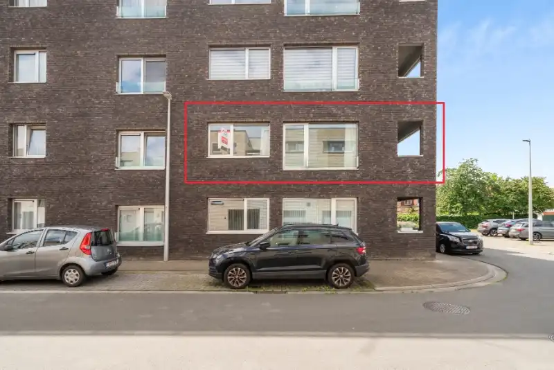 Appartement op 1eV met terras - nabij centrum! foto 12