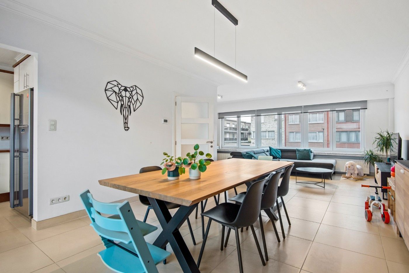 Ruime bel-etagewoning met 3 slpk, terras, tuin en inpandige garage foto 7