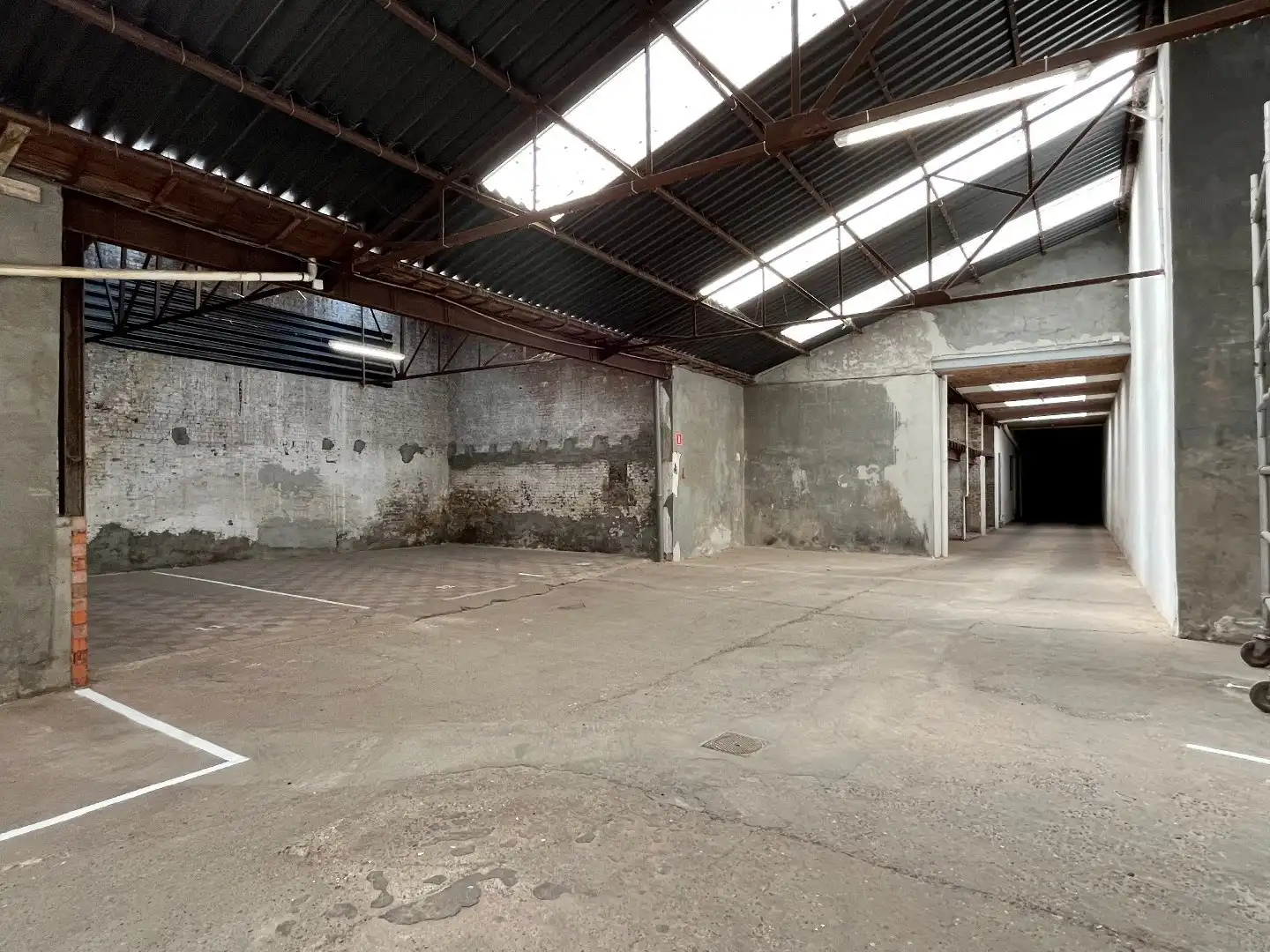 Autostaanplaats te Antwerpen-Zuid foto 7