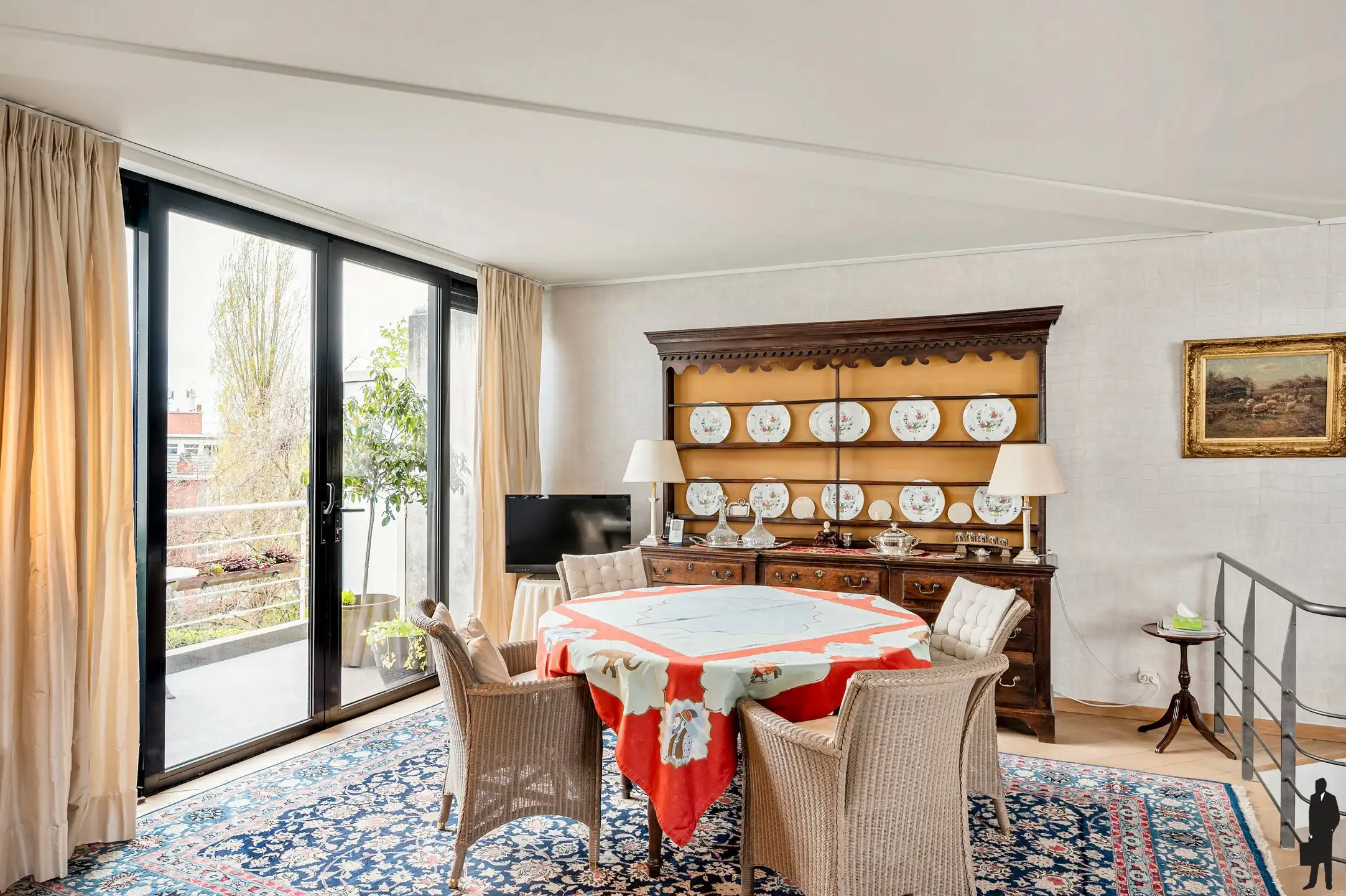 Lichtrijk duplex appartement met uitzonderlijk brede gevel foto 7