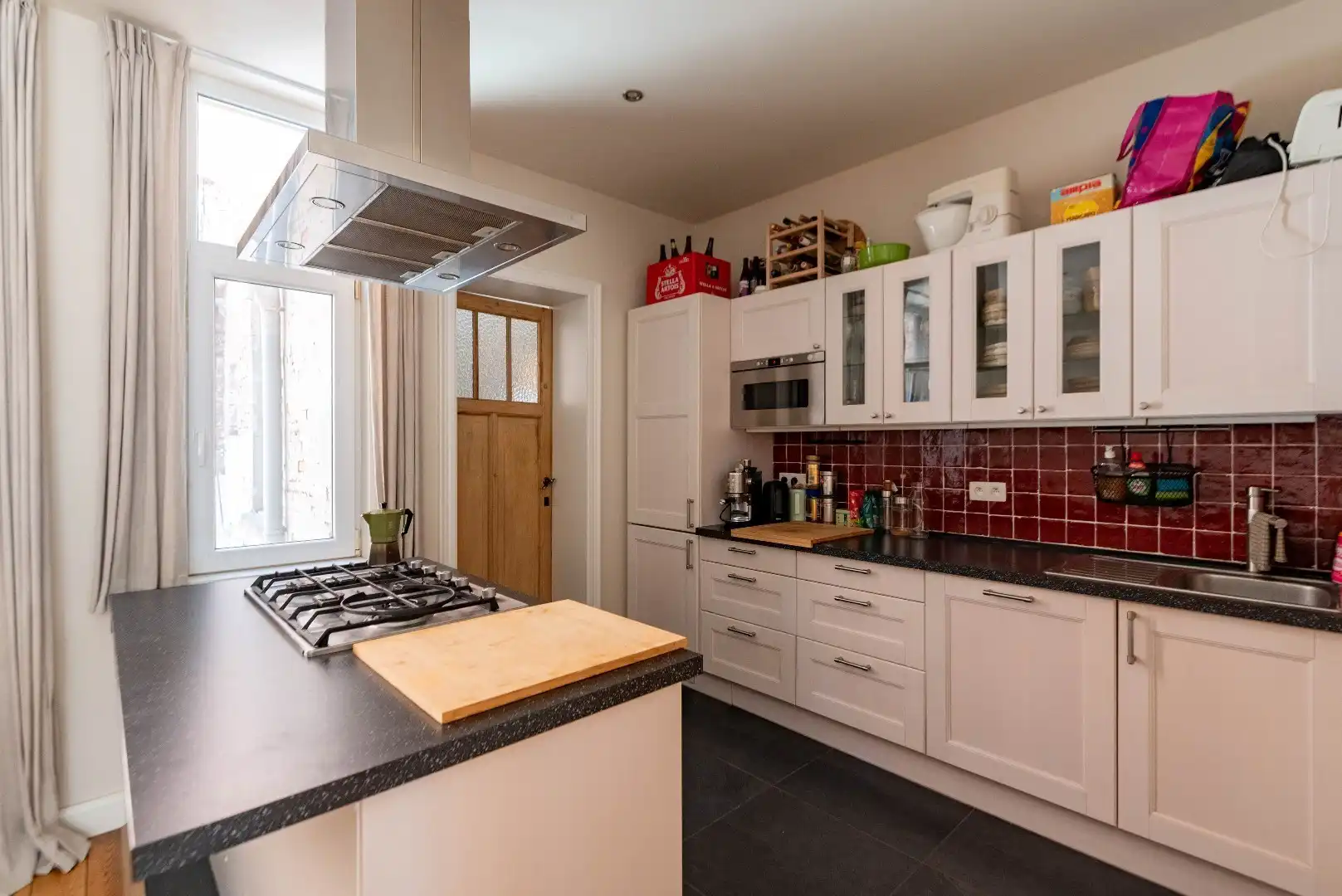 Charmante en veelzijdige woning met studio, 2 slaapkamers foto 6