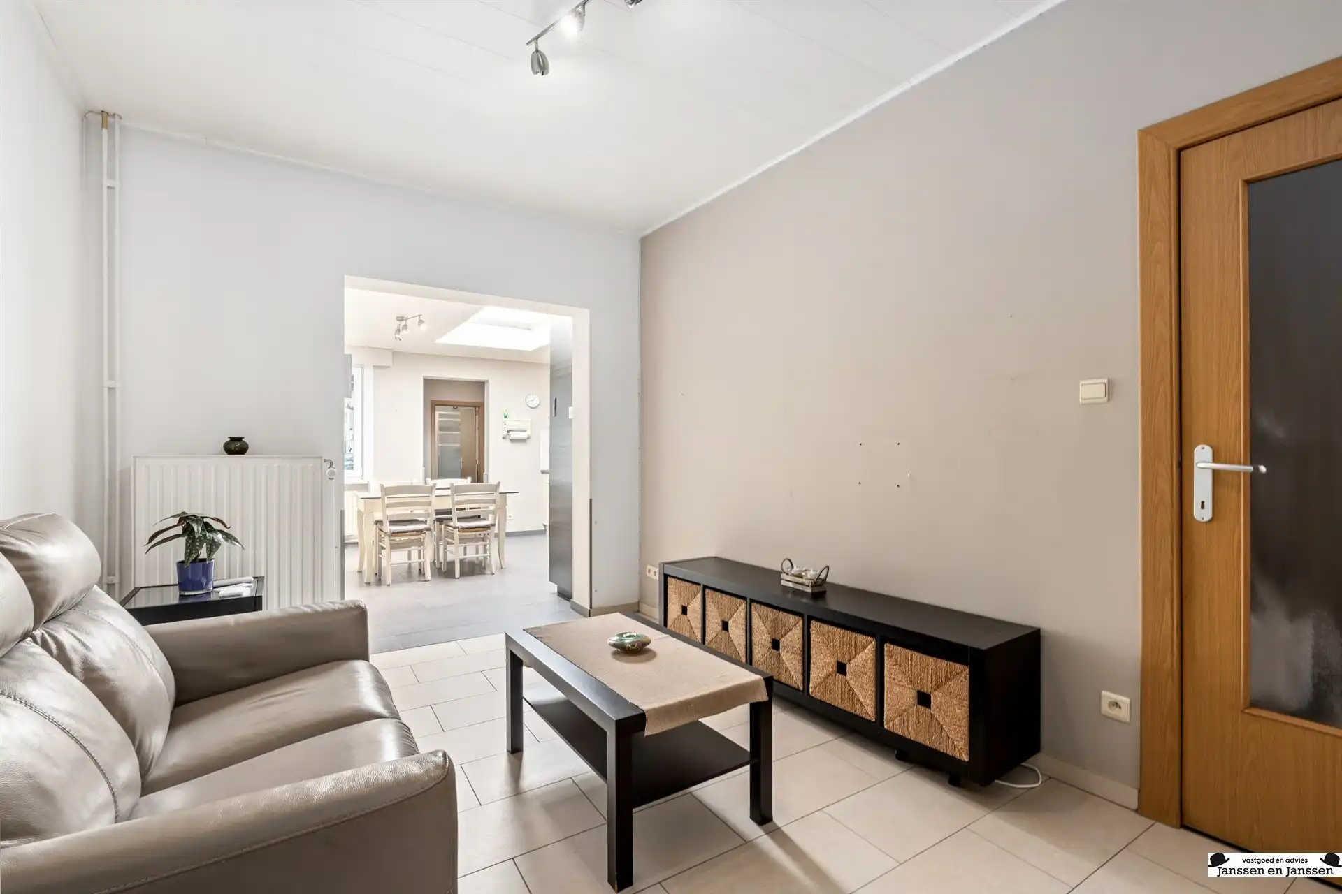 Gezellige woning met 3 slaapkamer in Schoten! foto 4