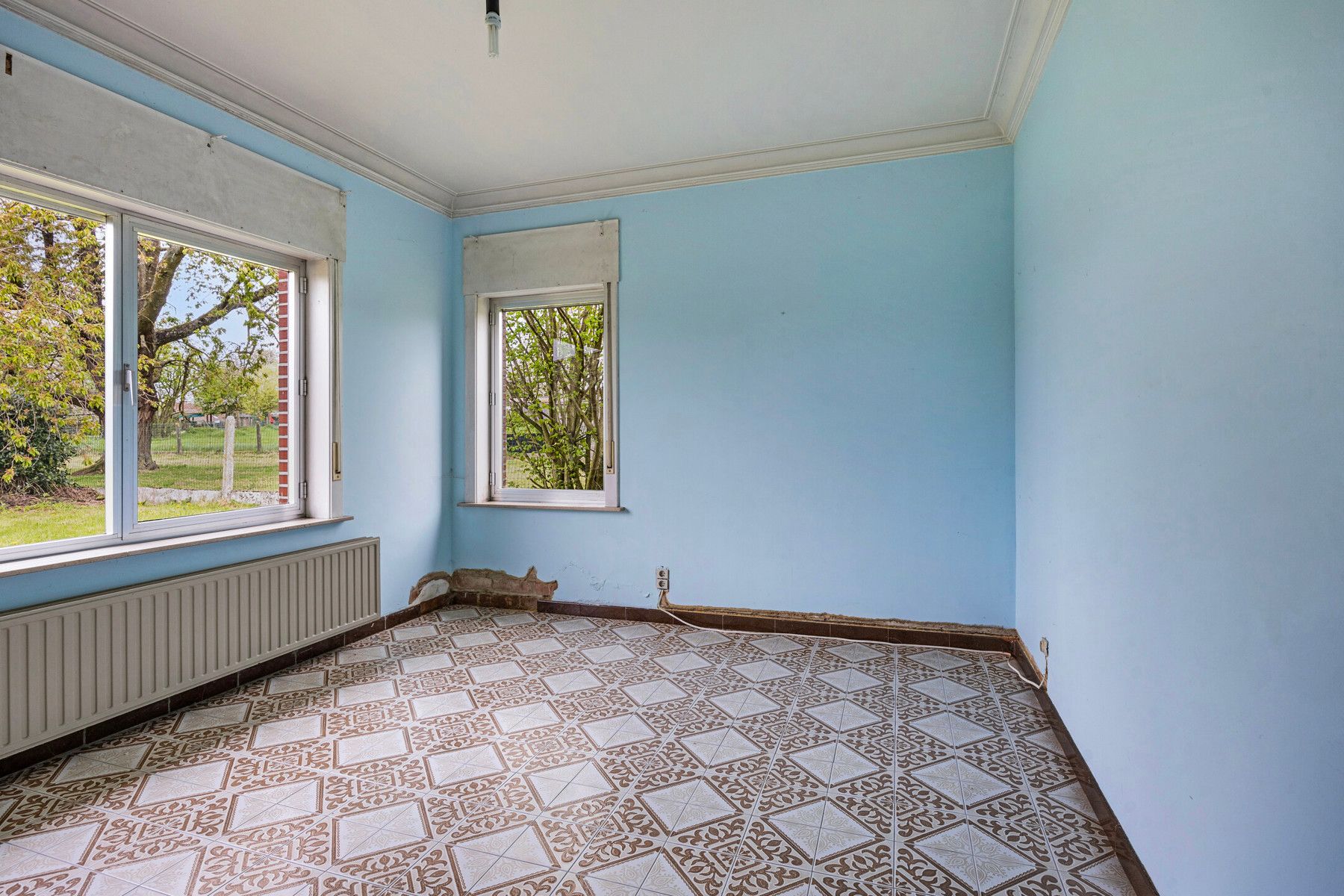 Ruime woning met potentieel op perceel van 13a70ca. foto 10