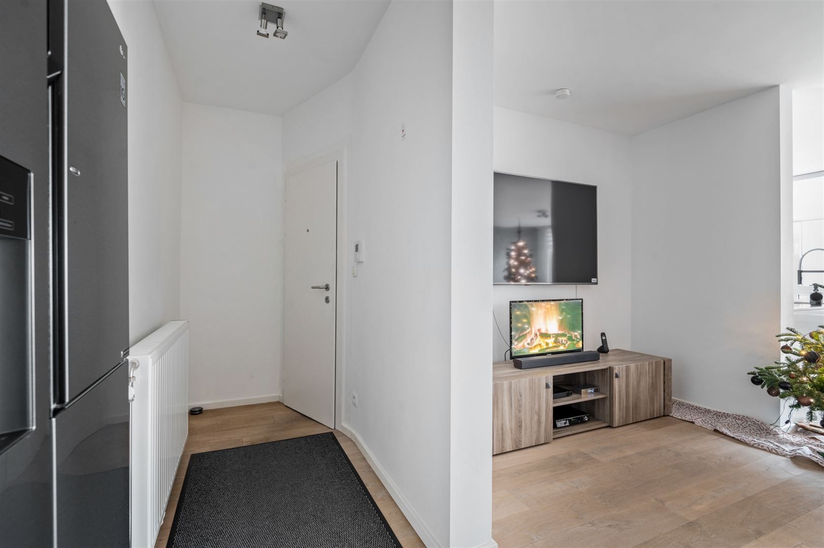 Recent gerenoveerd appartement ca. 88m2 met 2 slaapkamers en terras. foto 13