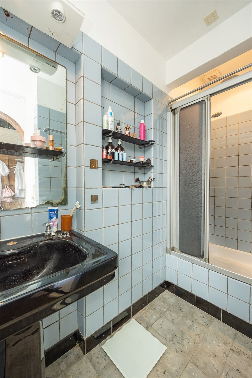 gelijkvloers appartement met tuin en garage aan't water foto 9