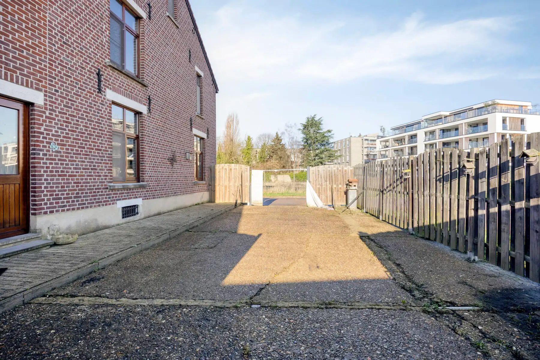 Praktische woning met 3 slaapkamers in centrum Maaseik. foto 30