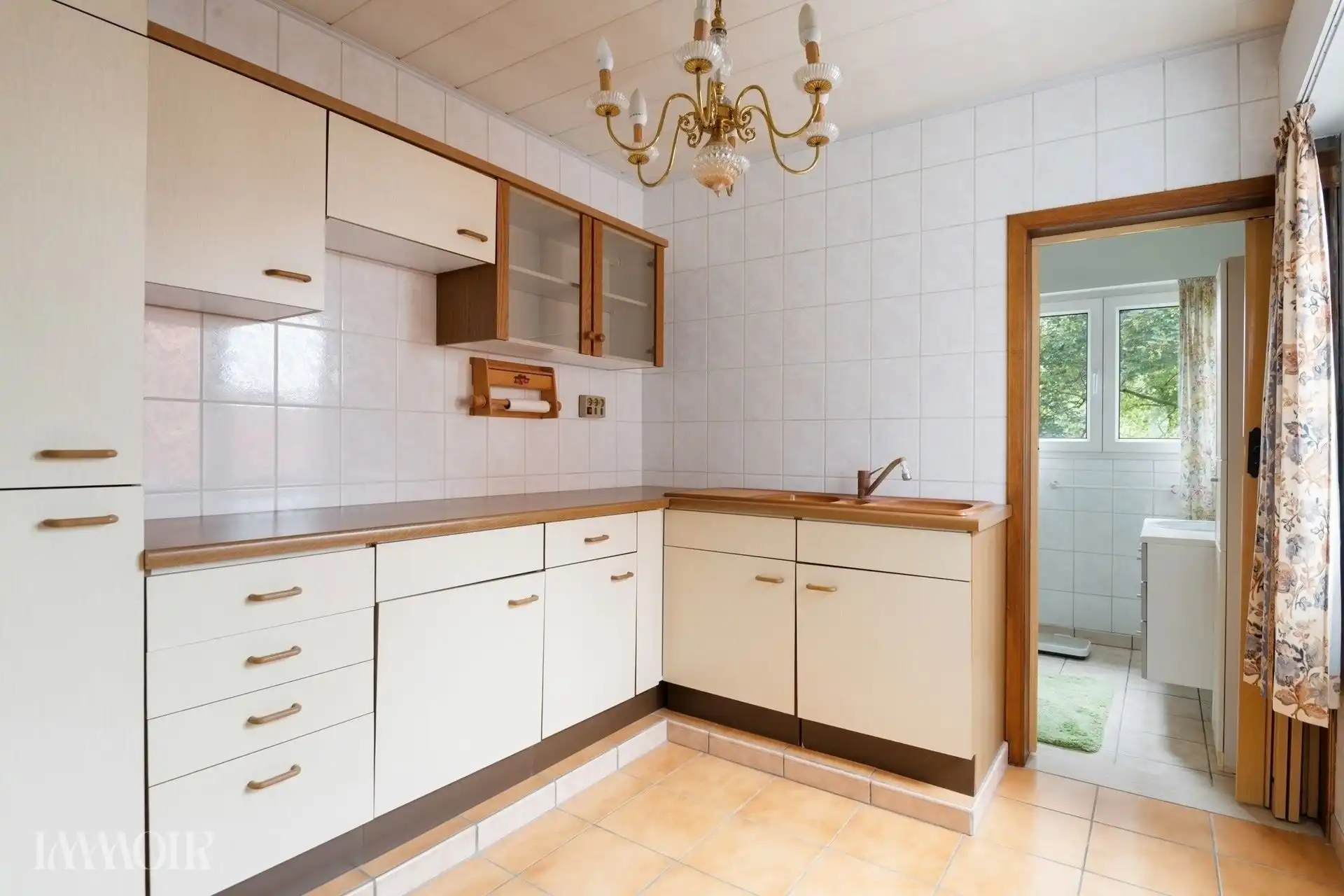 Ruime woning met stadstuin en tal van mogelijkheden op centrale ligging. foto 24