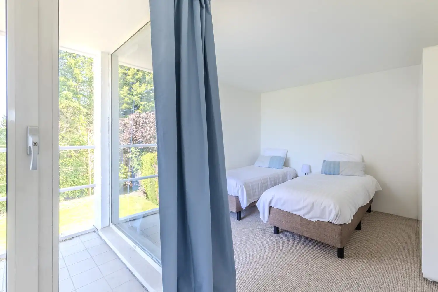 Moderne villa met ruime leefruimte, 4 slaapkamers en 2 badkamers op 13 are in gegeerde buurt Neerharen- Lanaken foto 25