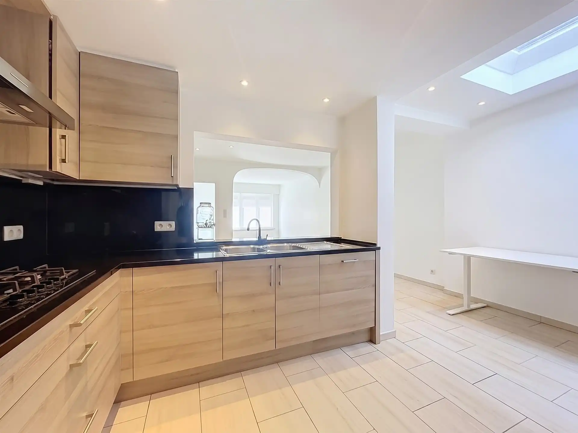 Instapklare woning met 3 slaapkamers en zonnige tuin in Burcht! foto 9