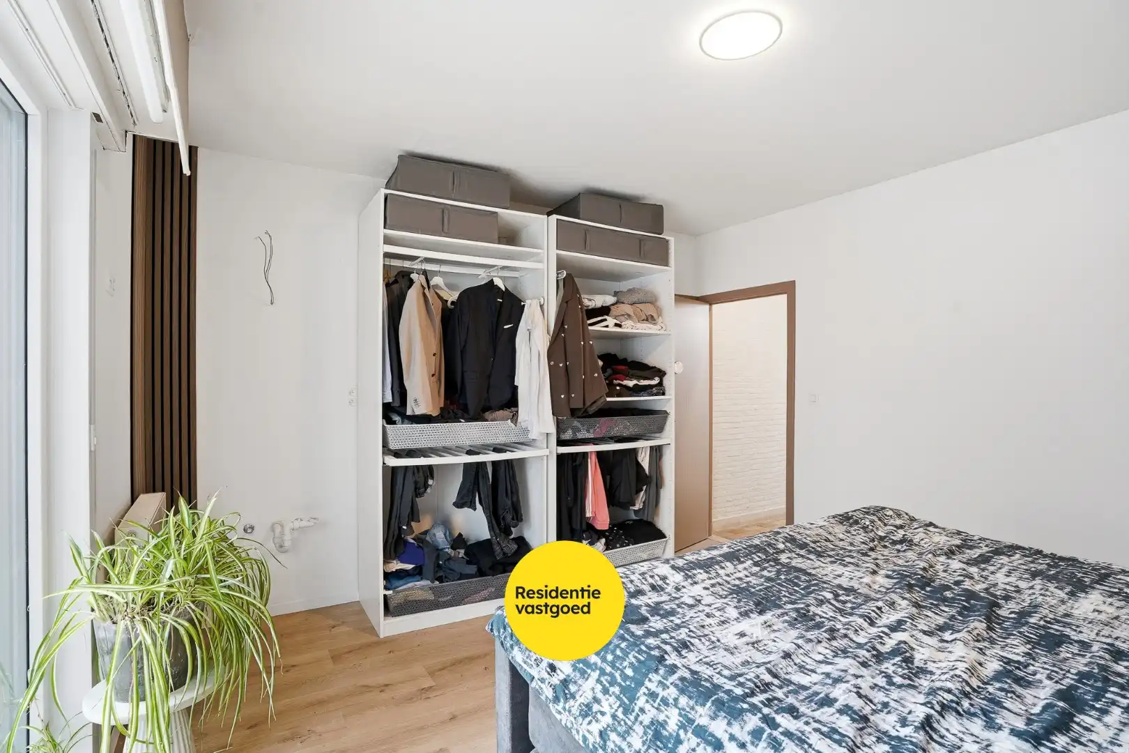 Volledig instapklare open bebouwing in het centrum van Eernegem foto 16