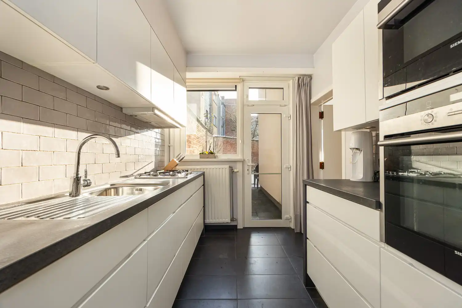 Charmante gezinswoning met 4 -slk en garage foto 13